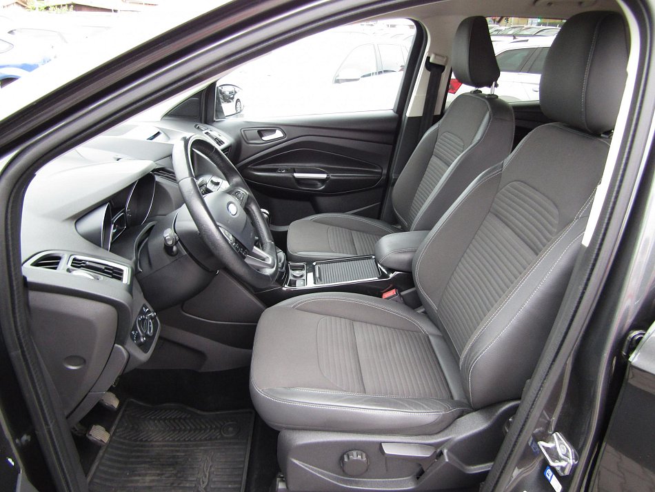 Ford Kuga 1.5 EB 