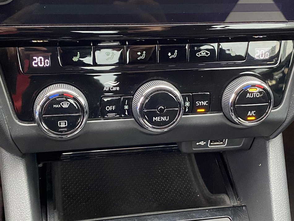 Škoda Octavia III 1.4 G-TEC Style