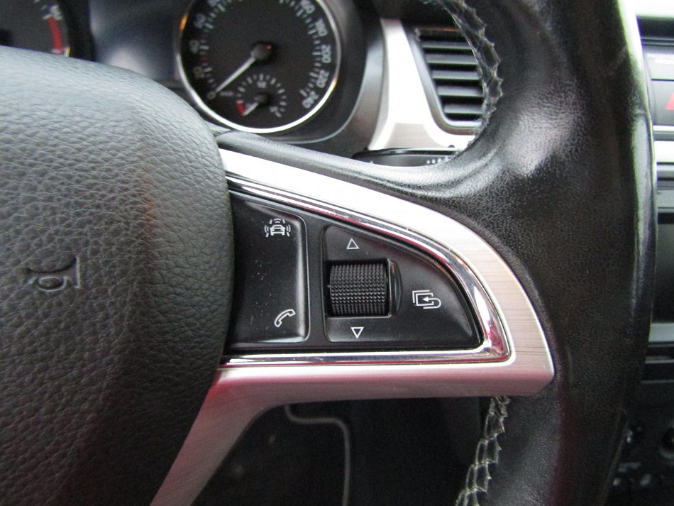 Škoda Rapid 1.2 TSi 