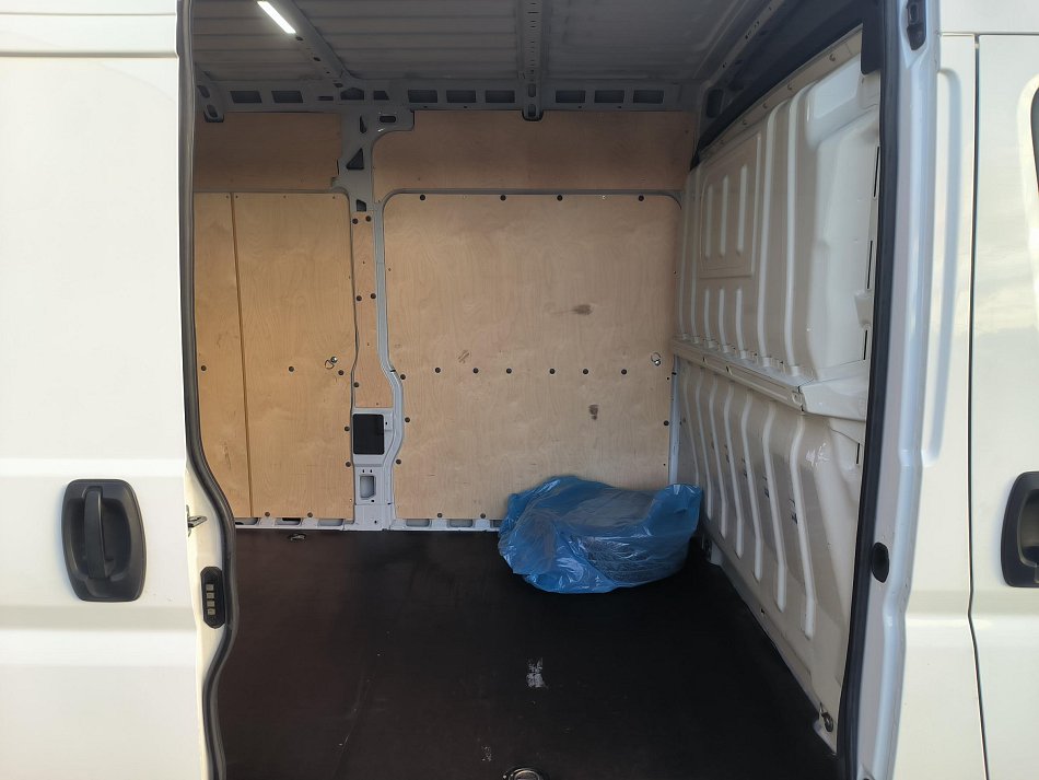 Citroën Jumper 2.2HDi  L3H2