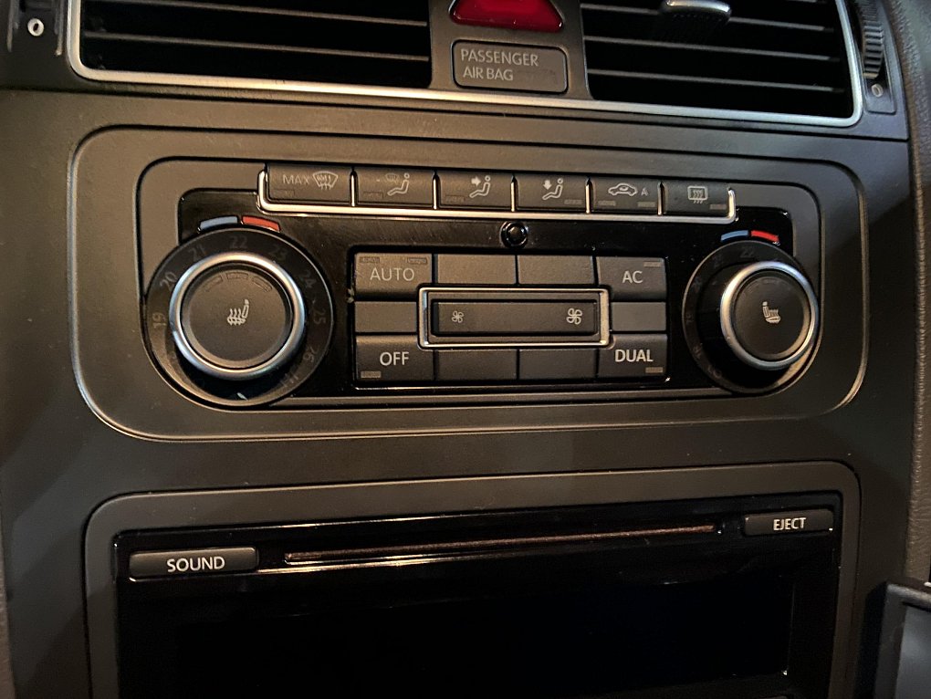 Volkswagen Touran 2.0TDi 