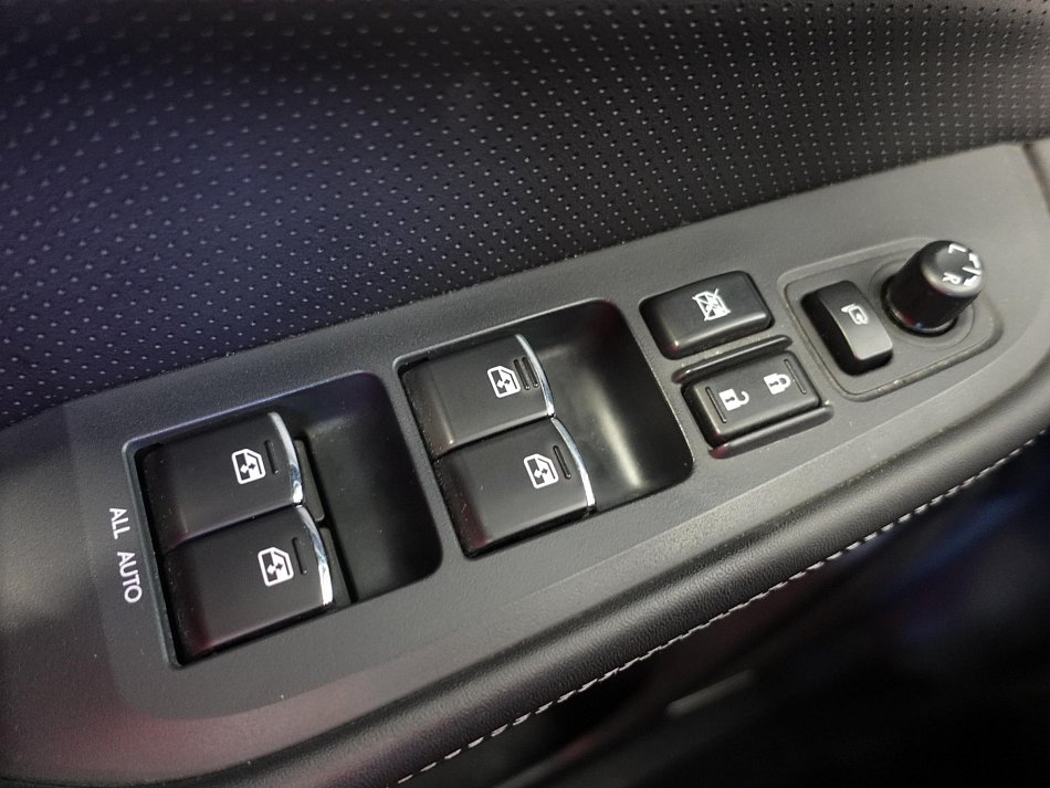 Subaru Outback 2.5i  4x4