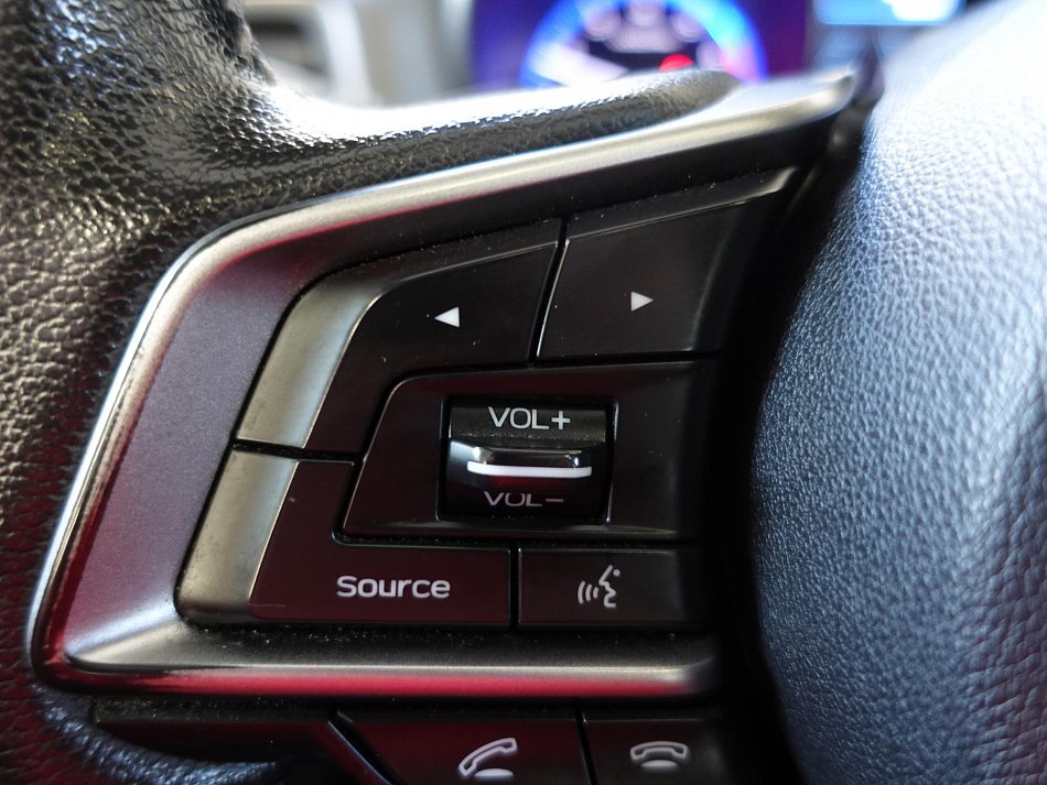 Subaru Outback 2.5i  4x4