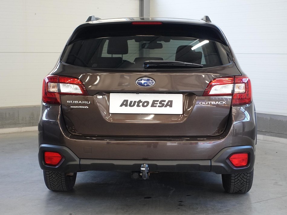 Subaru Outback 2.5i  4x4