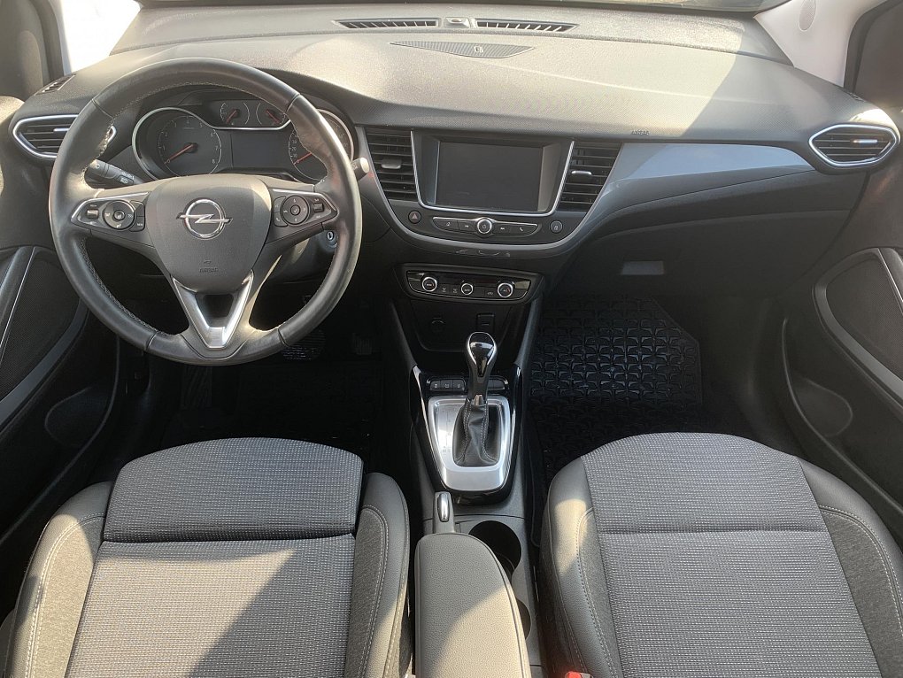 Opel Crossland 1.2T Elegance