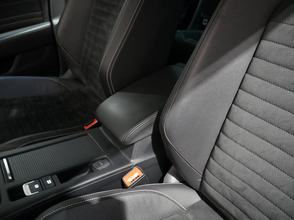 Volkswagen Passat 2.0 TSi Elegance