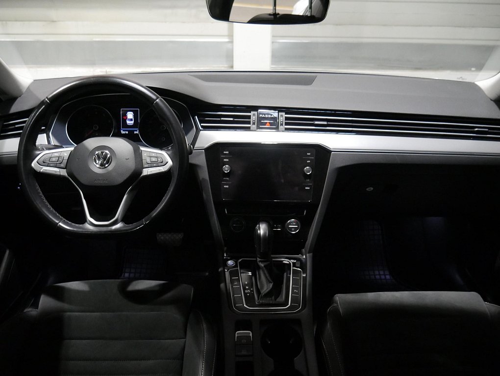 Volkswagen Passat 2.0 TSi Elegance