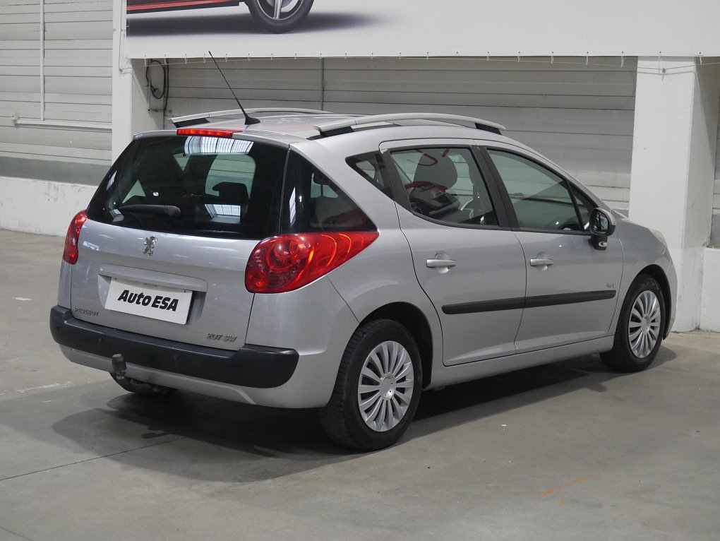 Peugeot 207 1.4i 
