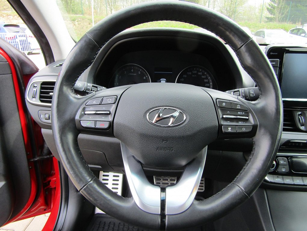 Hyundai I30 1.4 T-GDI 