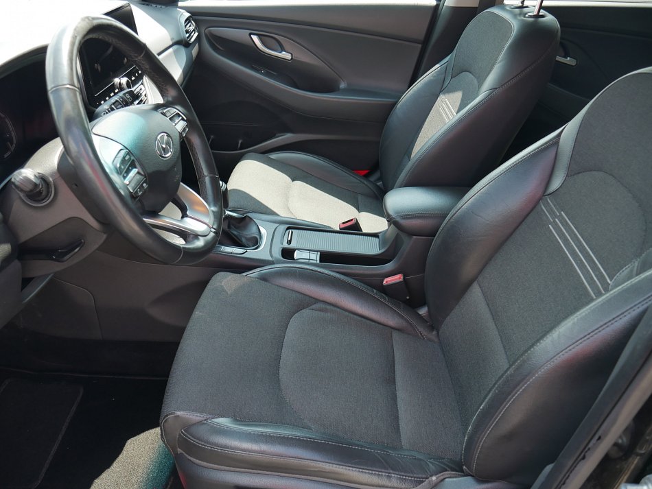 Hyundai I30 1.5 T-GDi 