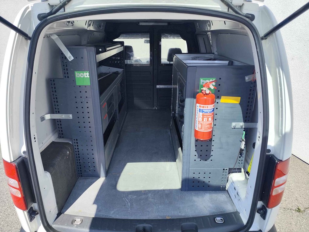 Volkswagen Caddy 1.6TDi  MAXi VESTAVBA