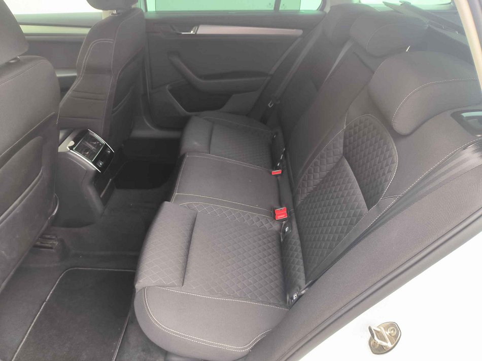 Škoda Superb III 1.6 TDi Style