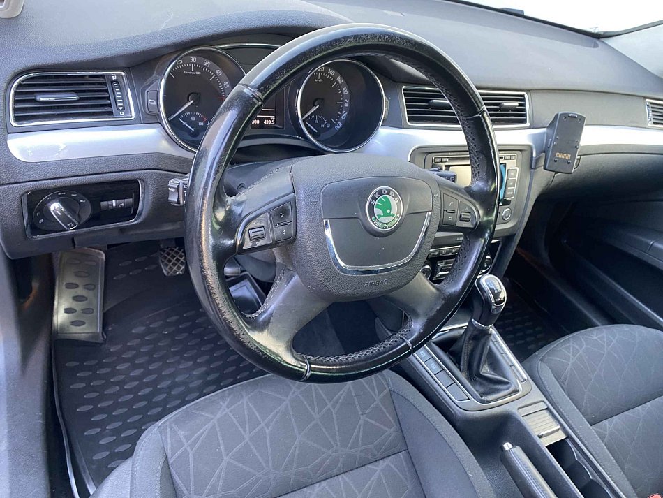 Škoda Superb II 2.0TDi Family 4x4