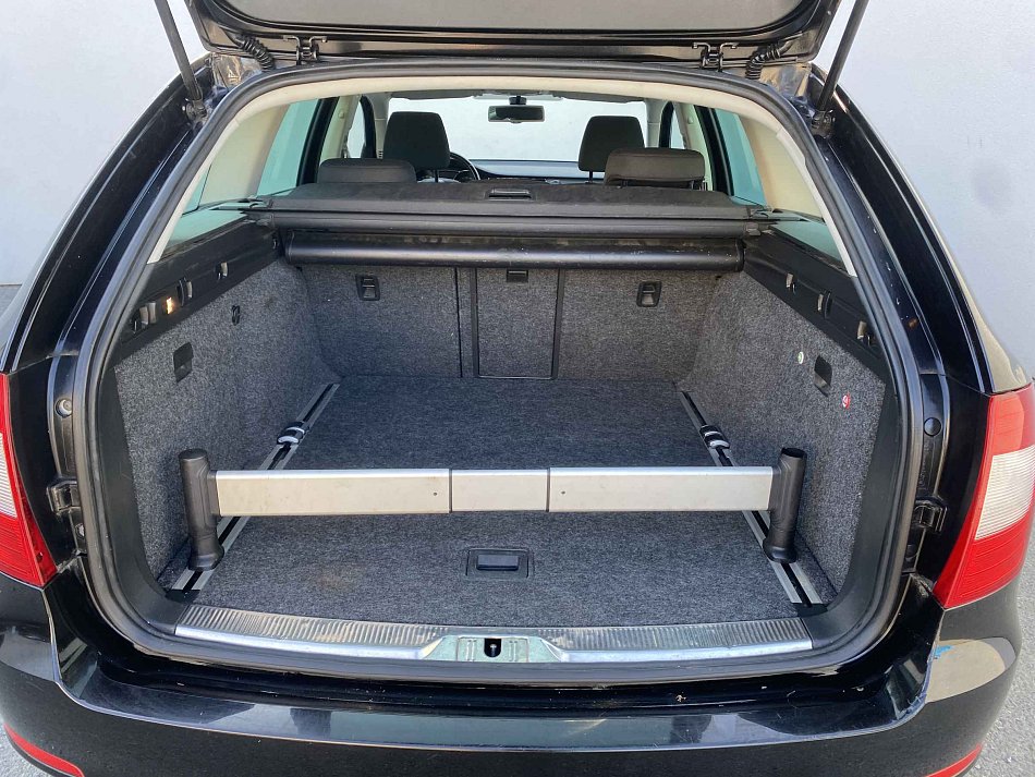 Škoda Superb II 2.0TDi Family 4x4