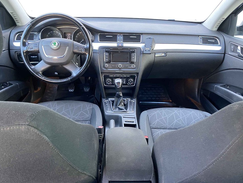 Škoda Superb II 2.0TDi Family 4x4