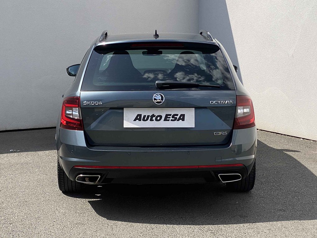 Škoda Octavia III 2.0 TDi RS