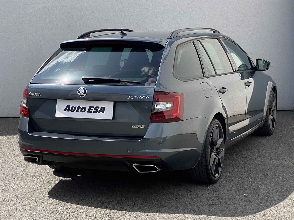 Škoda Octavia III 2.0 TDi RS