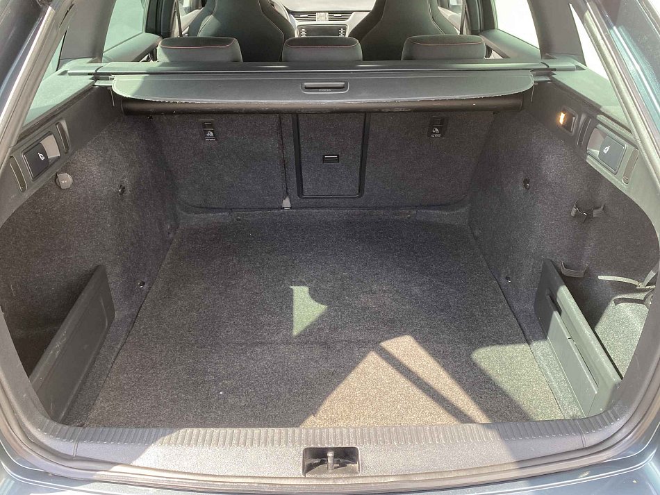 Škoda Octavia III 2.0 TDi RS