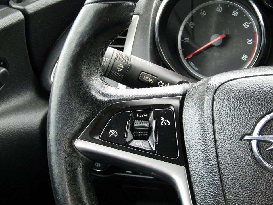 Opel Astra 1.4T 