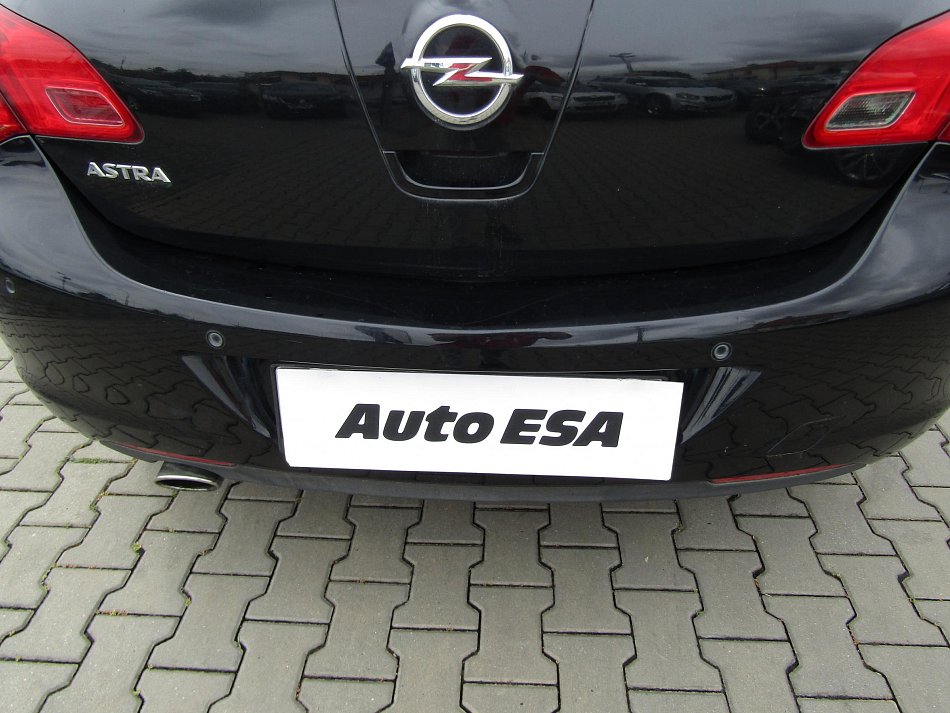 Opel Astra 1.4T 