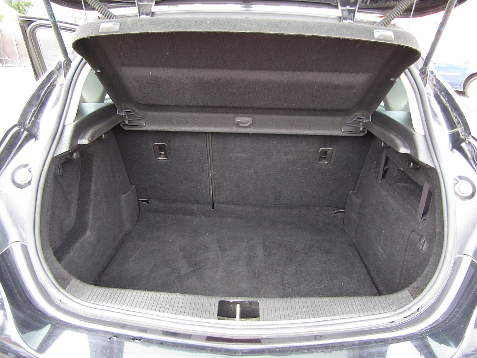 Opel Astra 1.4T 