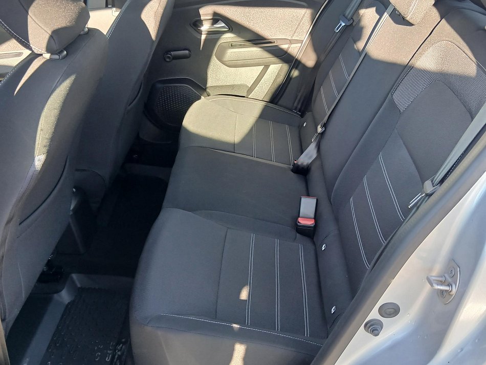 Dacia Sandero 1.0i 