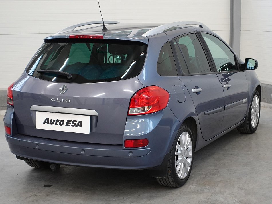 Renault Clio 1.1 