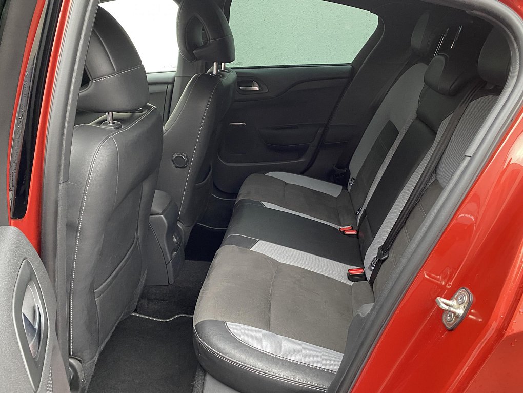 DS DS4 1.2 PT  crossback