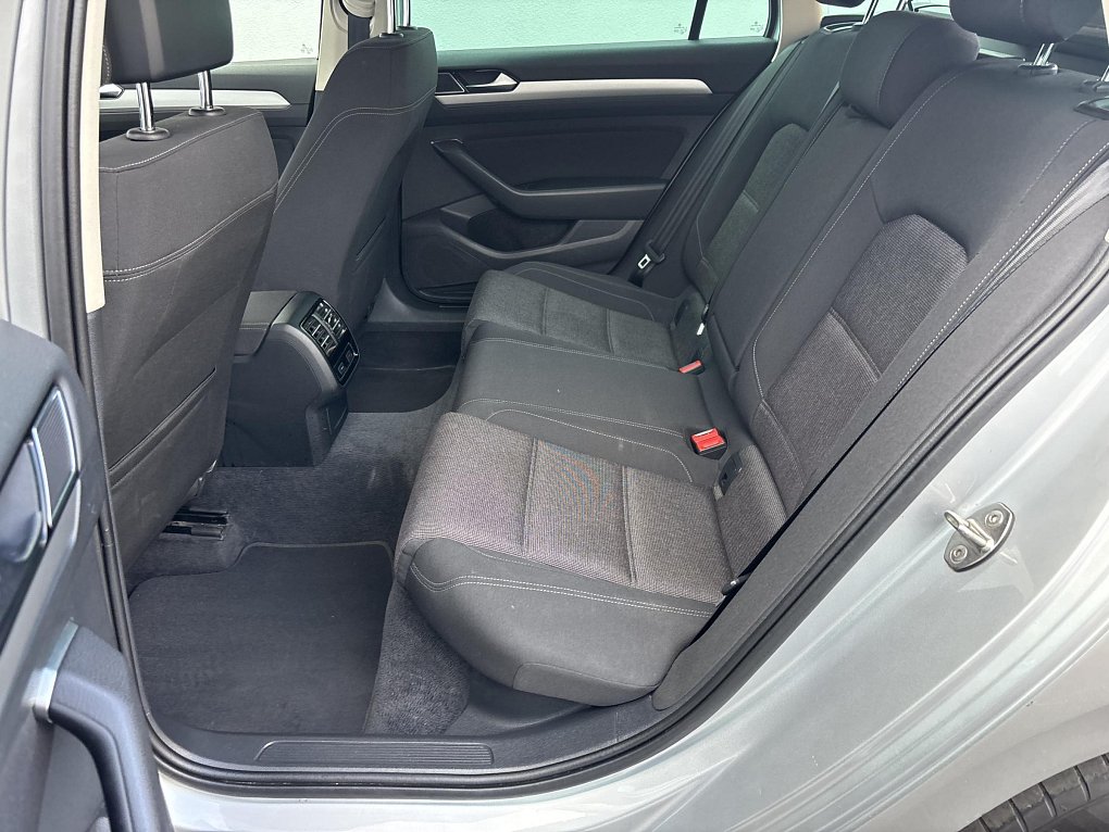 Volkswagen Passat 1.6 TDi Comfortline