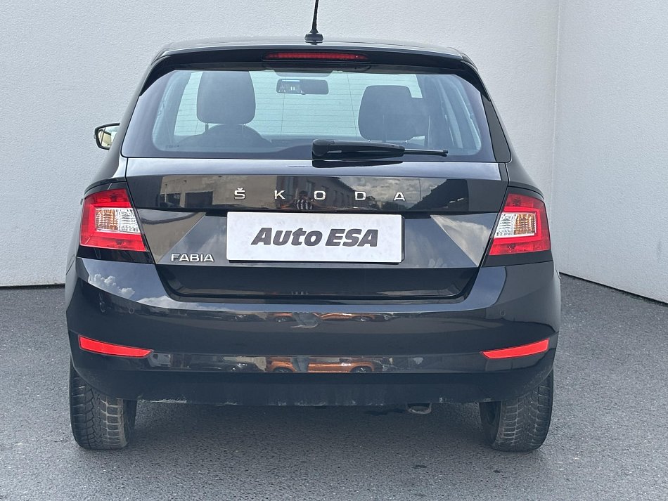 Škoda Fabia III 1.0 TSi Cool Edition