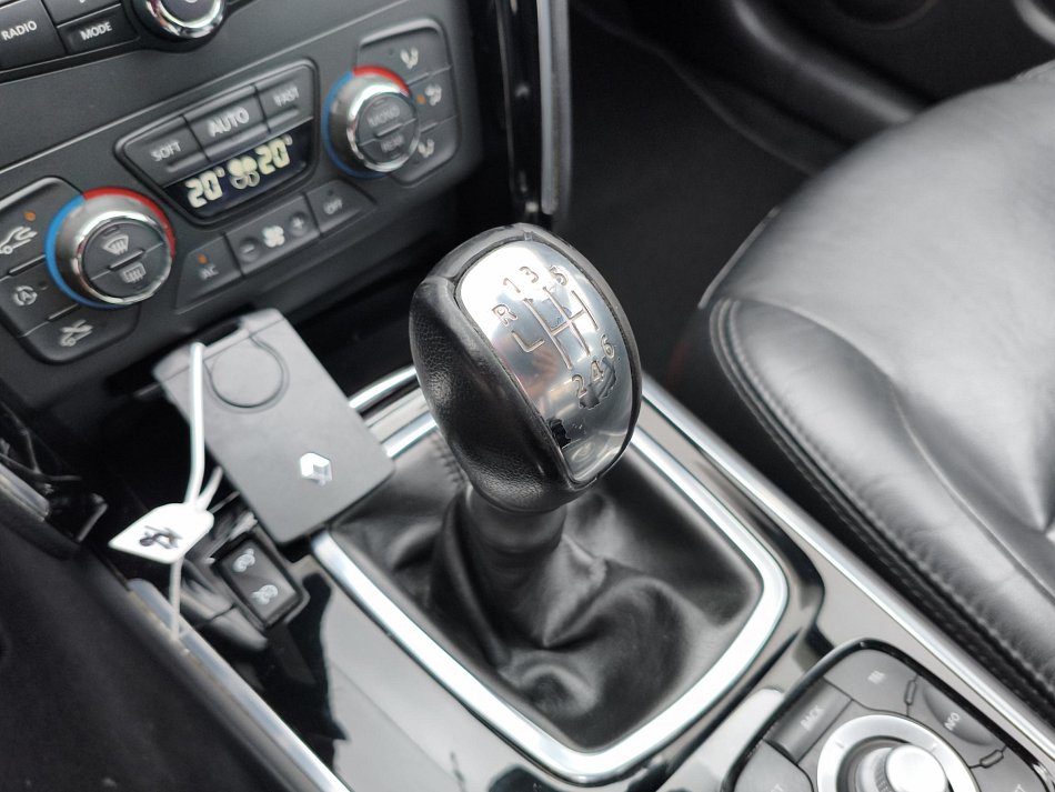 Renault Latitude 2.0 dCi 