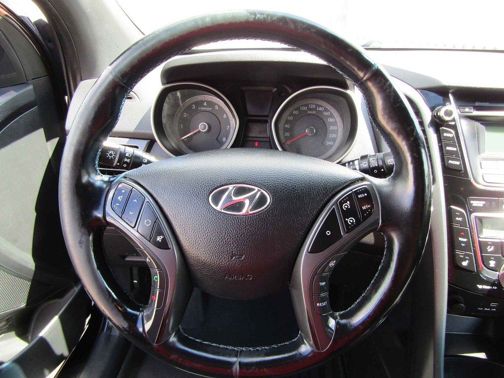 Hyundai I30 1.6 GDi 