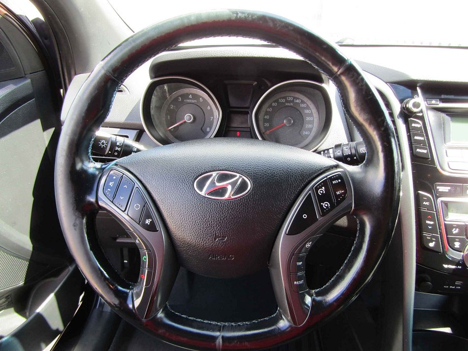 Hyundai I30 1.6 GDi 