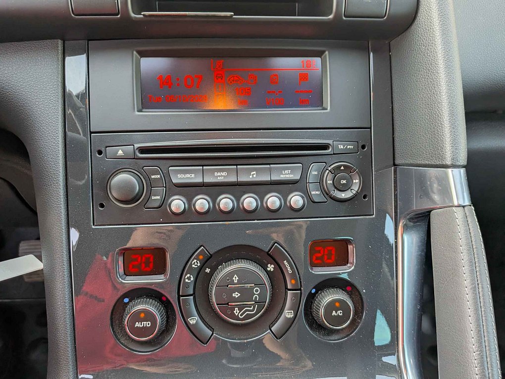 Peugeot 3008 1.6HDi 