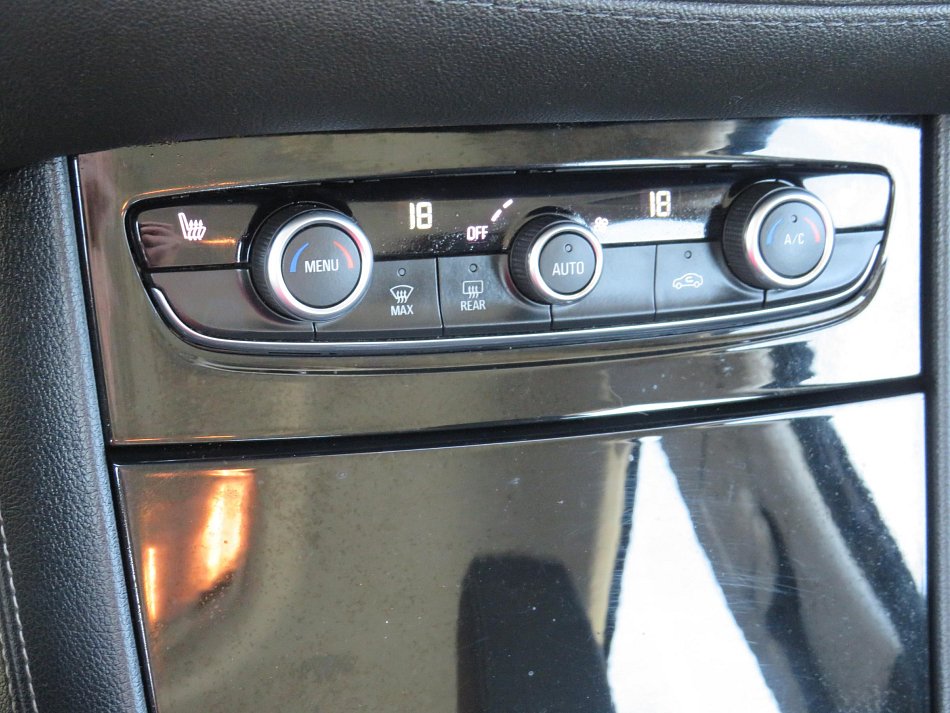 Opel Grandland X 1.5CDTi 