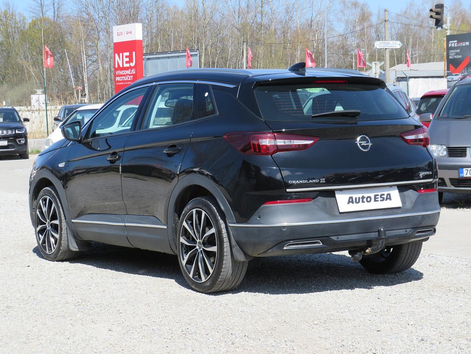 Opel Grandland X 1.5CDTi 