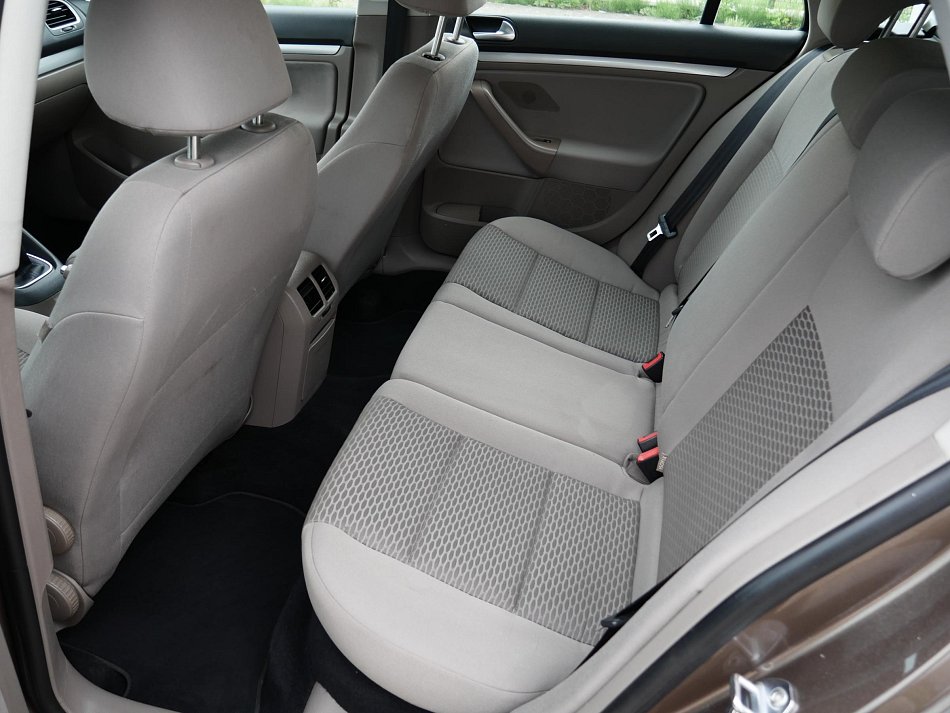 Volkswagen Golf 1.6TDi  Variant
