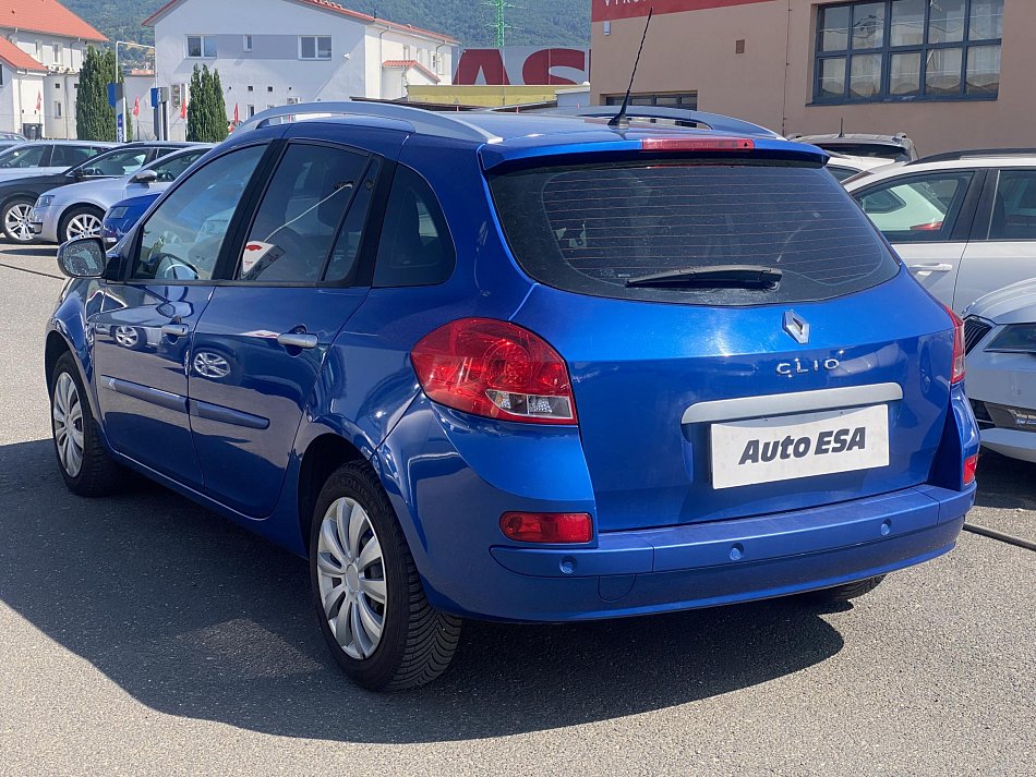 Renault Clio 1.2i 