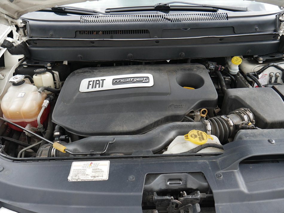 Fiat Freemont 2.0 JTD  4x4, 7míst