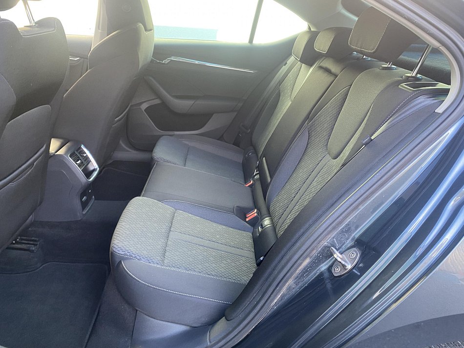 Škoda Octavia IV 2.0 TDi Style