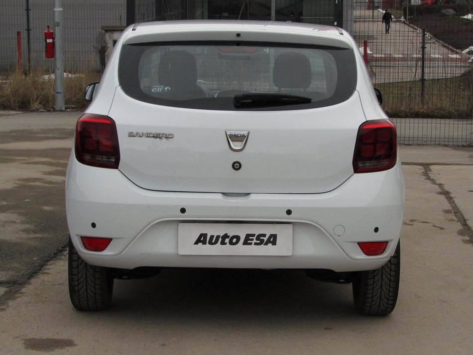 Dacia Sandero 1.0i 
