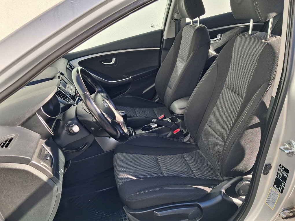 Hyundai I30 1.4 i 
