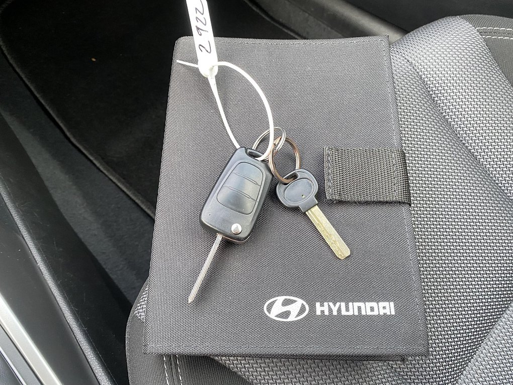 Hyundai I30 1.6GDi Trikolor