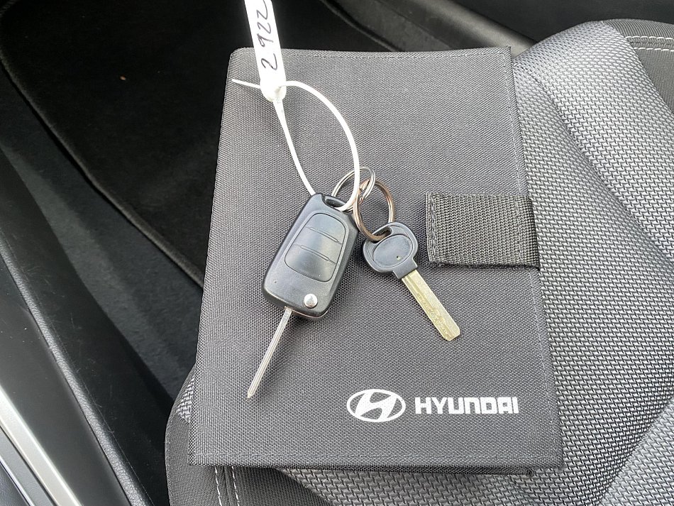 Hyundai I30 1.6GDi Trikolor