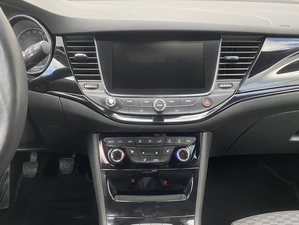 Opel Astra 1.4 T Dynamic