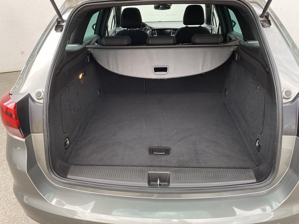 Opel Astra 1.4 T Dynamic