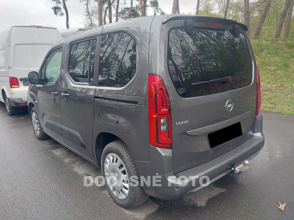 Opel Combo 1.5CDTi Elegance