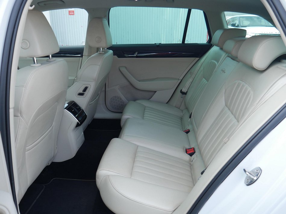Škoda Superb III 2.0TDi L&K 4x4