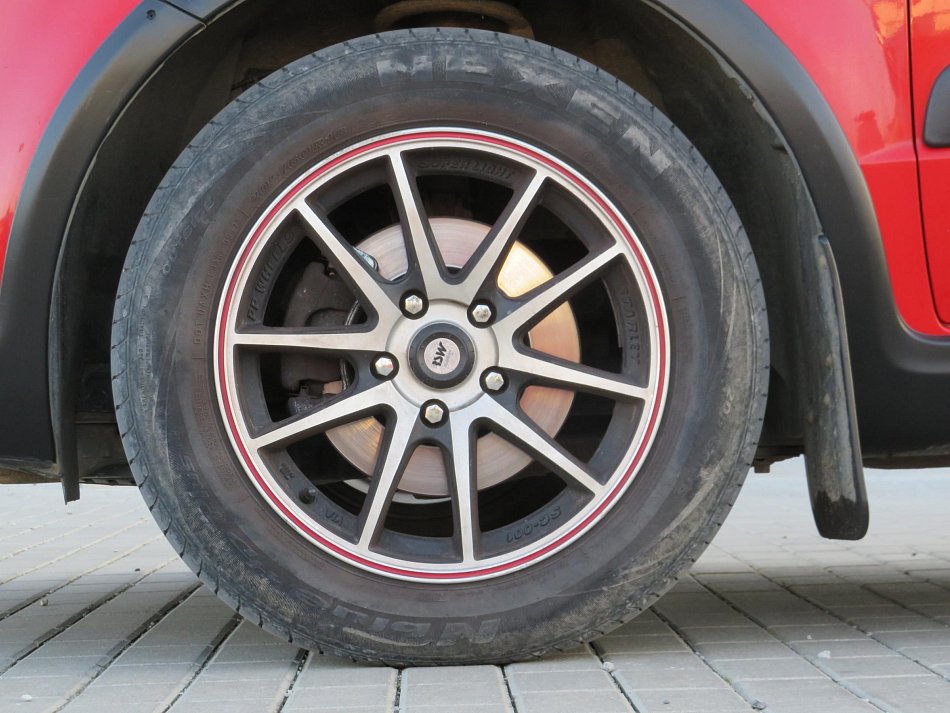 Suzuki SX4 1.5i 