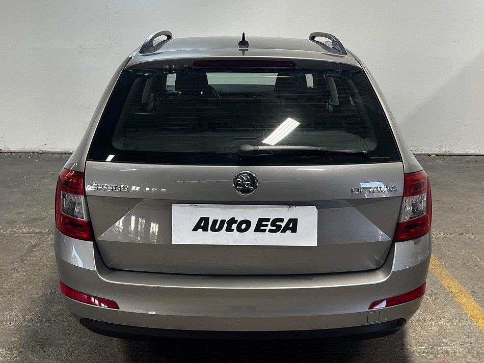 Škoda Octavia III 2.0TDi 